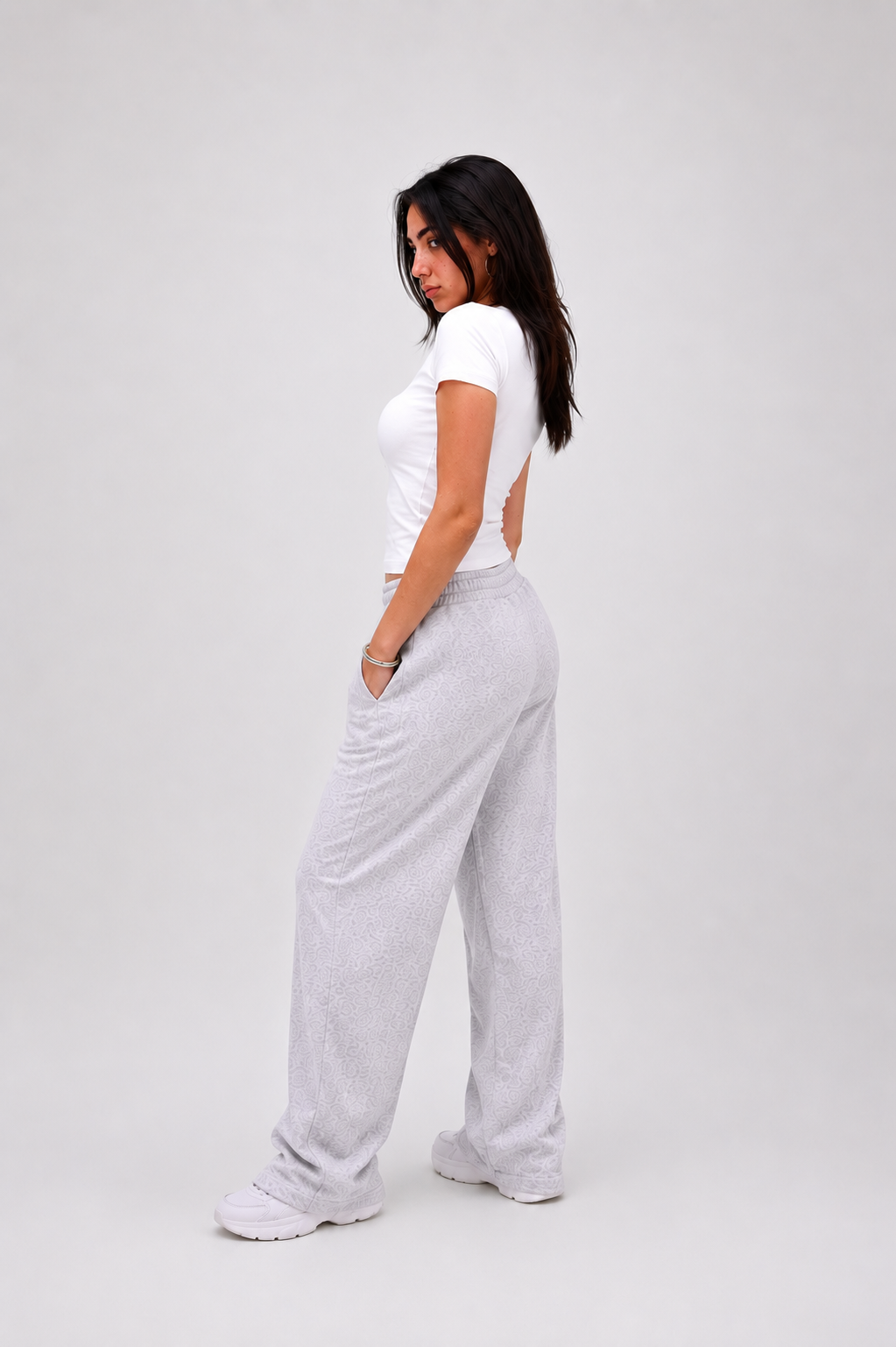 Close Round Basic Premium Cotton Top
