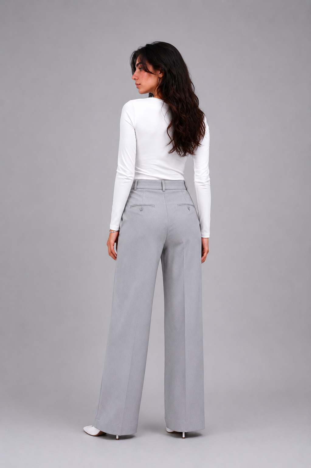 Close Round Long Sleeve Top – Premium Cotton