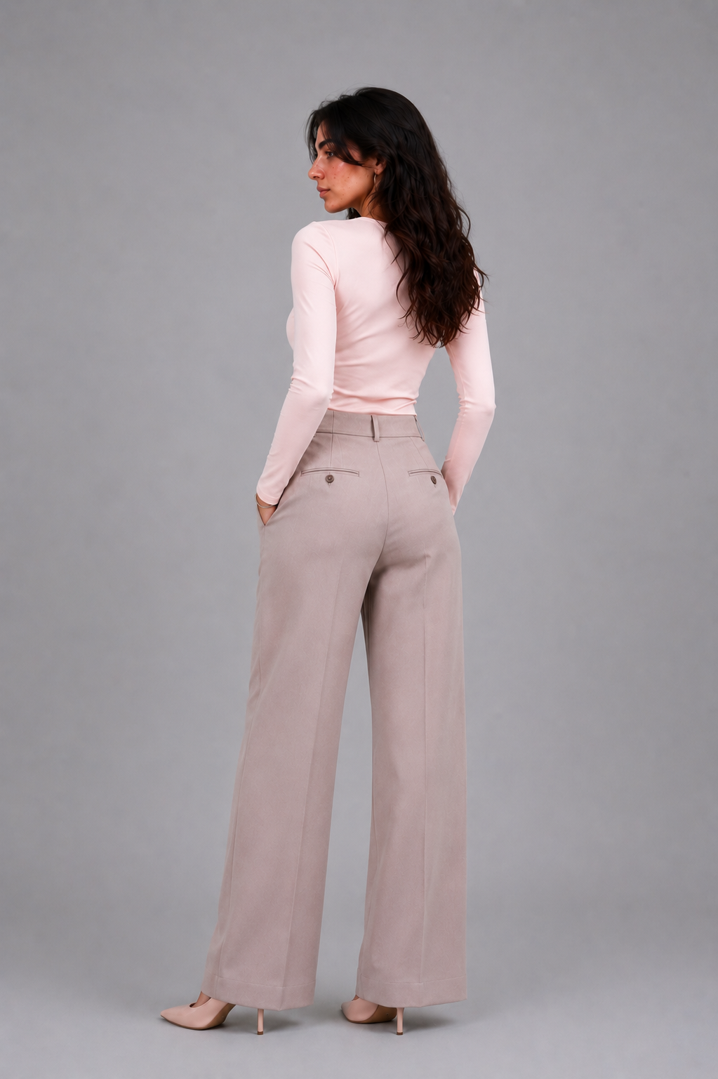 Close Round Long Sleeve Top – Premium Cotton