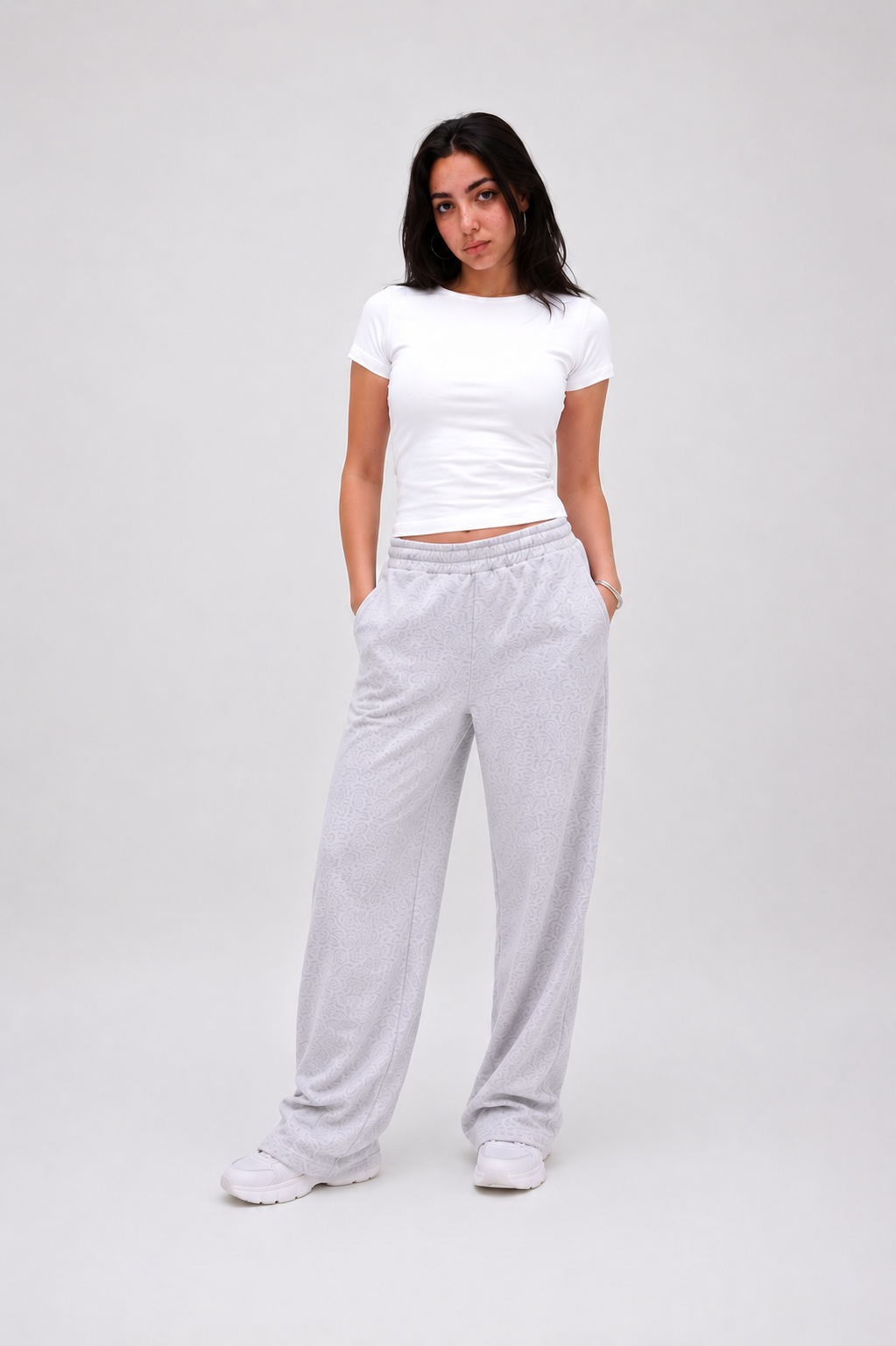 Close Round Basic Premium Cotton Top